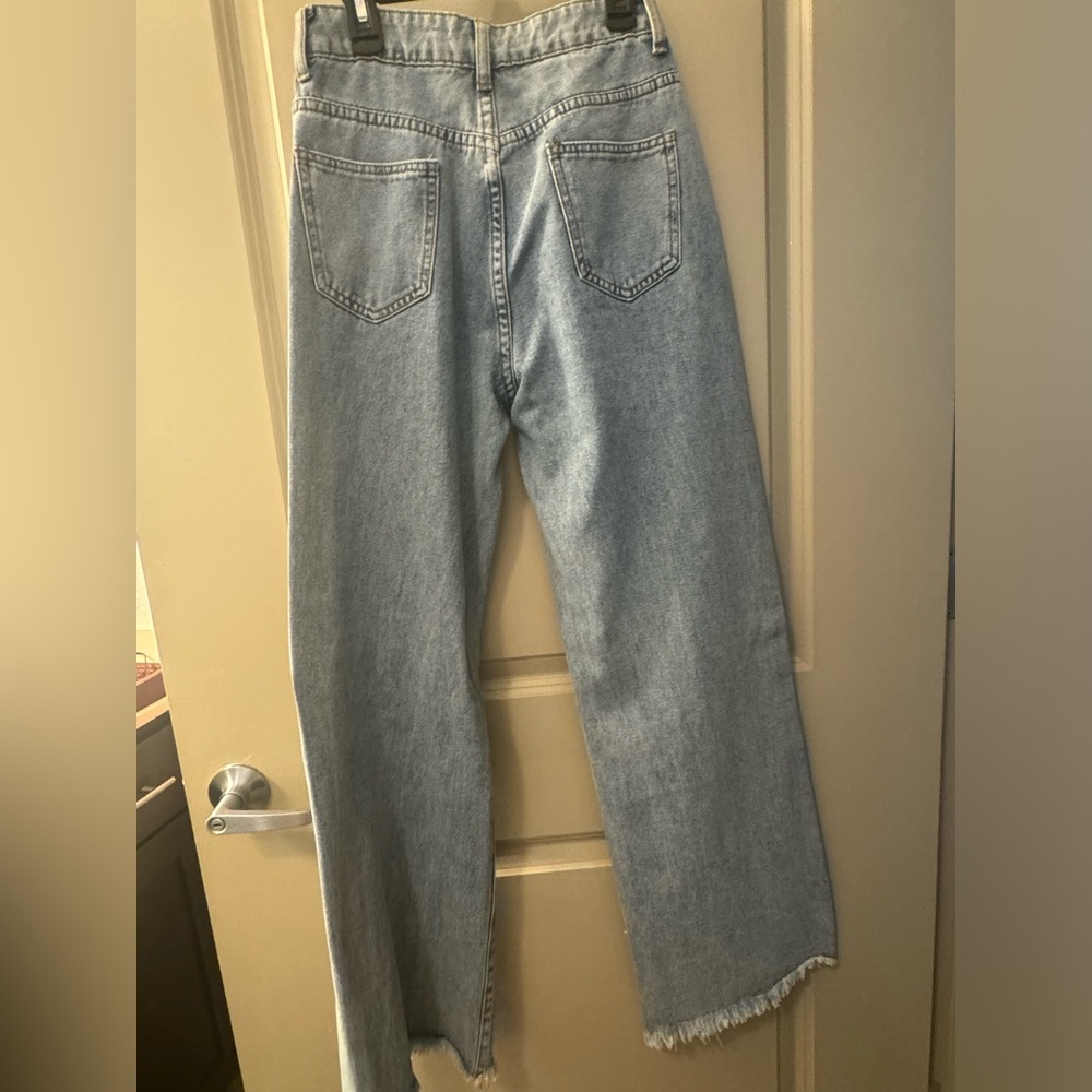 Pants - Picture 5 of 6
